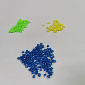Китайский завод, оптовая продажа, модифицированный PA6 PA6 GF с цветными гранулами PA6 + GF Pa6-gf30 синий желтый черный зеленый белый красный и т. д. - Product Image 4