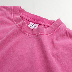 Camiseta de Gran Tamaño con Estampado DTG Personalizado, 230 g/m², Camiseta Gráfica para Mujer, Lavado Ácido, Estilo Vintage - Product Image 4