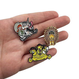 Özel Anime Karakteri Sert Mineli Çin Üreticileri Toplu Boş Yaka İğneleri Metal Karikatür İğneleri - Product Image 6
