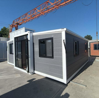 Maisons de 20 pieds Maison préfabriquée en conteneur d'expédition pliable, 2 chambres à coucher Petites maisons préfabriquées extensibles et pliables