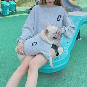 Ensemble assorti en coton avec capuche motif lettre C pour propriétaire et chien, bleu, vêtements de loisirs toutes saisons pour animaux de compagnie - Product Image 3