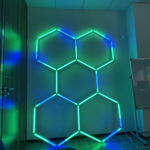 ETOP-Lampe de travail en nid d'abeille RVB, éclairage de <span class=keywords><strong>garage</strong></span> hexagonal, éclairage RVB pour entrepôt d'atelier de détail de voiture - Product Image 3