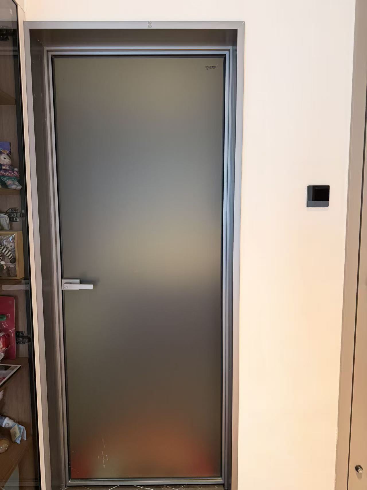 高品質アルミニウム製トイレドア：世界中の企業バイヤー向けソリューション