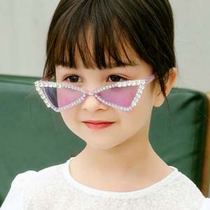 Lunettes de soleil œil de chat rétro de luxe pour filles 2021, protection UV400, avec diamants, pour enfants - Product Image 1