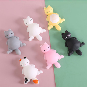 ของขวัญส่งเสริมการขาย ตุ๊กตาแมวน่ารักนุ่มนิ่ม โมจิขนาดเล็ก ของเล่นบีบคลายเครียด รูปสัตว์ ของชำร่วยงานปาร์ตี้ ของขวัญวันเกิดสำหรับเด็ก - Product Image 3
