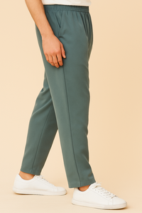 PANTALÓN CARGO DE AJUSTE REGULAR Mezcla de poliéster Tela bordada ecológica Verde Moderno Disponible en tallas S M L XL XXL - Product Image 3