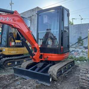 Excavatrice Kubota U20 d'occasion 2024, avec cabine fermée, abriée, premier choix pour les travaux municipaux - Product Image 6