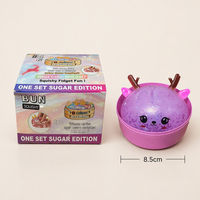 Cadeau Secret Santa : Jouet Squishy Renne 8,5 cm, Paillettes, Maltose, TPR Souple, Anti-stress, Amusant, Cadeau de Noël pour Adultes