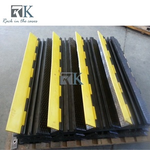 Protège-câbles en caoutchouc pour événements extérieurs, rampe de protection pour câbles à 2/3/4/5 canaux - Product Image 2
