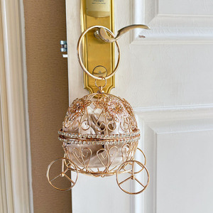 <span class=keywords><strong>Sac</strong></span> de soirée en métal doré, style princesse, avec poignée anneau en filigrane, motif citrouille de <span class=keywords><strong>Cendrillon</strong></span>, orné de strass et de diamants ajourés - Product Image 2