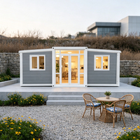 Maison conteneur de luxe extensible de 40 pieds, 3 chambres, préfabriquée, design intérieur moderne, résistante aux ouragans, durée de vie 30-40 ans