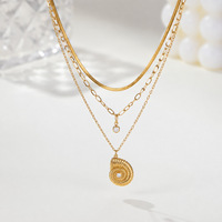 Collier triple couche en acier inoxydable plaqué or avec pendentif coquillage incrusté de diamants, style rétro, accessoire personnalisé pour femme YEHHY
