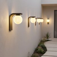 Lampe murale LED solaire décorative en acier inoxydable, construction PC, indice de protection IP65, pour éclairage extérieur moderne de cour et de jardin