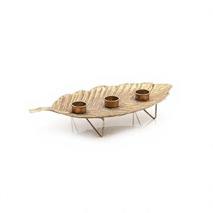 Porte-bougie en laiton à 3 trous au design avantageux, de qualité supérieure, forme personnalisée, pour bougies chauffe-plat - Product Image 1