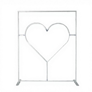 Nuevo Arco Decorativo de Aluminio, Elegante, Vintage y Moderno, con Diseño de Corazón Hueco, para Bodas y Eventos Románticos - Product Image 3
