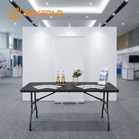 Table de repas pliante moderne de 1,80 m pour extérieur, en plastique HDPE, rectangulaire, pour cours, hôtels, pliable en deux pour événements