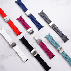 OEM/ODM YUNSE, nuevos productos, correa de reloj deportiva de silicona resistente al agua, pulsera de goma suave, correa de reloj con hebilla desplegable - Product Image 1