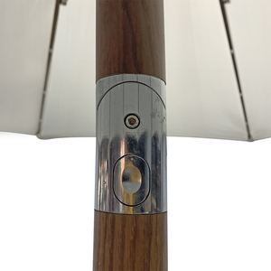 Sombrilla de Patio Ajustable Blanca de Acero Inoxidable Moderna MIA para Uso en Hoteles y Parques - Product Image 6