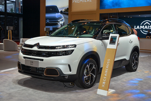 Nuevo Auto Dongfeng Beyond Tianyi <span class=keywords><strong>C5</strong></span> <span class=keywords><strong>Aircross</strong></span> 2024 400thp Champion <span class=keywords><strong>2023</strong></span>, SUV a Gasolina 1.8t 1.6t 2WD, Económico y Accesible, SUV 4x4 de Bajo Consumo - Product Image 3