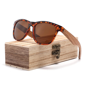 Kính mát nam thời trang 2025, chống tia UV400, kiểu dáng cổ điển, có thể tùy chỉnh logo, chất liệu gỗ tre, bán buôn OEM. - Product Image 4