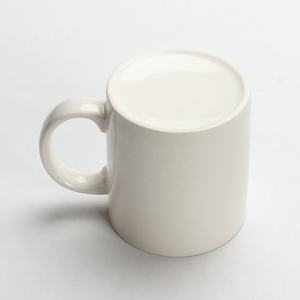 Tasse à logo imprimé simple en céramique blanche en gros d'usine pour café, thé, eau, latte - Product Image 4