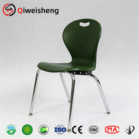 Chaise d'étudiant en plastique robuste avec dossier et assise en plastique pour mobilier de salle de classe