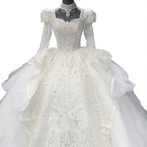 Vestido de Novia Moderno LSYY017 con Mangas Largas, Cuello Cuadrado, Flores, Encaje y Decoraciones de Cristal - Product Image 1