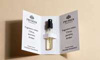 Carte porte-échantillon de parfum mini 2ml personnalisée, imprimée quadricolore, avec flacon pulvérisateur, en gros, gaufrage et dorure à chaud