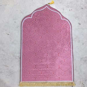 Tapis de prière commercial moderne Lanztop en polyester à poils ras, lavable en machine, personnalisé, fabriqué directement en usine, avec revêtement PVC - Product Image 1