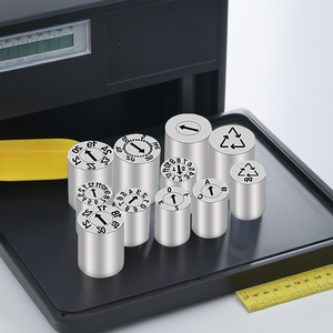 Molde de Inyección de Acero de Alta Calidad para Inserciones de Fecha de Plástico, Molde de Punzonado de Metal con Sello de Fecha de Año y Mes - Product Image 3