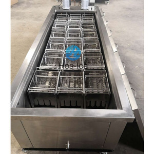 Machine à glaces industrielles à 18 moules avec moule à glaces en acier inoxydable - Product Image 4