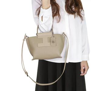 Sac à main en cuir véritable AndoBag pour femmes, sac bandoulière tendance et décontracté, avec bandoulière réglable 1859 - Product Image 6