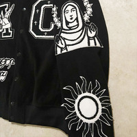 Veste universitaire personnalisée OEM pour hommes, style décontracté, patchs en chenille, broderie, dessin animé, hip-hop, veste varsity