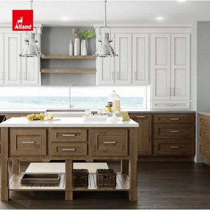 Mobili da <span class=keywords><strong>Cucina</strong></span> Personalizzati Alland in Stile Rustico con Lavello in Acciaio Inox e Isola in Legno Massello - Product Image 5