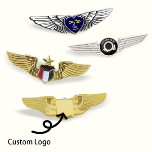 Distintivi a forma di ala personalizzabili con il tuo logo, spille smaltate vuote per piloti di compagnie aeree, spille in metallo a forma di ala per uniformi di equipaggio e articoli da collezione - Product Image 4