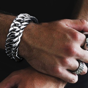 Pulsera de Cadena de Acero de Titanio para Hombre, Diseño Geométrico Ancho y Atrevido, Joyería de Regalo CE028 - Product Image 2
