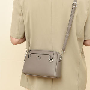 Bolso de Hombro de Cuero para Mujer, Venta al Por Mayor, para Uso Diario, Viajes, Oficina y Estilo Casual, Disponible para la Venta - Product Image 1