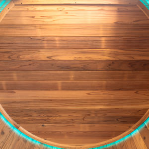 Sauna Exterior Moderna con Techo Acrílico Panorámico, Casa Redonda de Madera Sólida con Iluminación de 7 Colores - Product Image 6