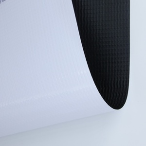 Bannière publicitaire semi-brillante 440 g/m² en PVC vinyle imprimé sur mesure, rouleau de bannière frontlit pour affichage publicitaire - Product Image 2