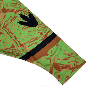 Maillot de hockey sur glace personnalisé Patron de couture Design Sublimation col en V Maillot de hockey tendance - Product Image 6