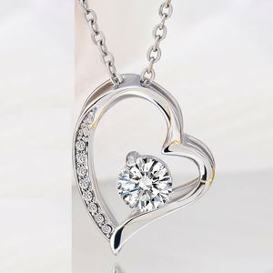 Programa de Fidelización para Clientes de Marcas de Joyería: Regalo de Accesorios de Alta Gama para Novia, de Día a Noche, con Sello Protector - Product Image 1