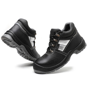 Vente directe d'usine <span class=keywords><strong>de</strong></span> chaussures <span class=keywords><strong>de</strong></span> <span class=keywords><strong>sport</strong></span> pour hommes en cuir ultra-fin résistant aux chocs - Product Image 4