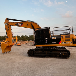 Retroexcavadora CAT 420F Usada con Capacidad de Carga Nominal de 7 Toneladas y Bomba - Muchas Opciones para el Cliente y el Mayor Descuento en Oferta - Product Image 1