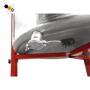 Équipement Apicole <span class=keywords><strong>Extracteur</strong></span> de <span class=keywords><strong>Miel</strong></span> Centrifugeuse Manuelle <span class=keywords><strong>à</strong></span> 6 Cadres en Acier Inoxydable pour la Vente - Product Image 4