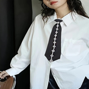 Corbata de cadena con diamantes negros para mujer, estilo preppy sin nudos, accesorio para camisa de estilo japonés - Product Image 2