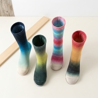EnerWear Winter Lot de 4 chaussettes de randonnée athlétiques mi-mollet en laine mérinos pour femmes et hommes avec logo sur le revers