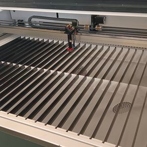 Máquina de Corte y Grabado Láser de CO2 de 150W, CNC 3D 1390, para Madera, Tela y Papel, Venta al Por Mayor de Fábrica - Product Image 4