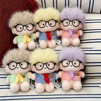 Porte-clés poupée en peluche de coton, pendentif garçon aux cheveux moelleux et mignons, poupée en peluche douce et habillée pour la vente en gros aux détaillants de cadeaux et la revente