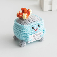 Ornement en crochet fait main 'Dumpster Fire' en peluche amigurumi, pour le soutien émotionnel, amusant, anti-stress, décoration d'intérieur, cadeau