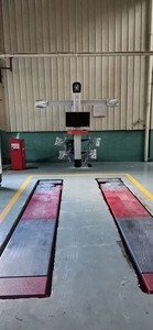 Équipement d'alignement de roues 3D de précision OEM, type élévateur, solution d'équilibrage de pneus, adapté à plus de <span class=keywords><strong>200</strong></span> voitures - Product Image 3